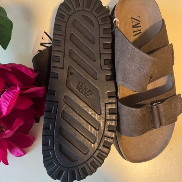 Zara buckled leather sandals - Picture 5 of 6